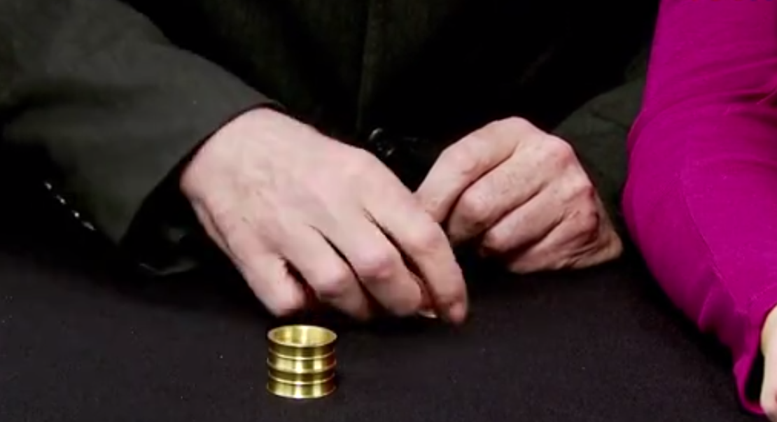 Simon Lovell - Coin Squeeze