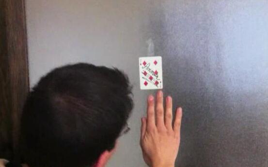 (image for) Julien Arlandis and Sebastien Dupont - Card Glass