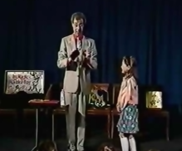 It's Children's Magic with Maurice Day