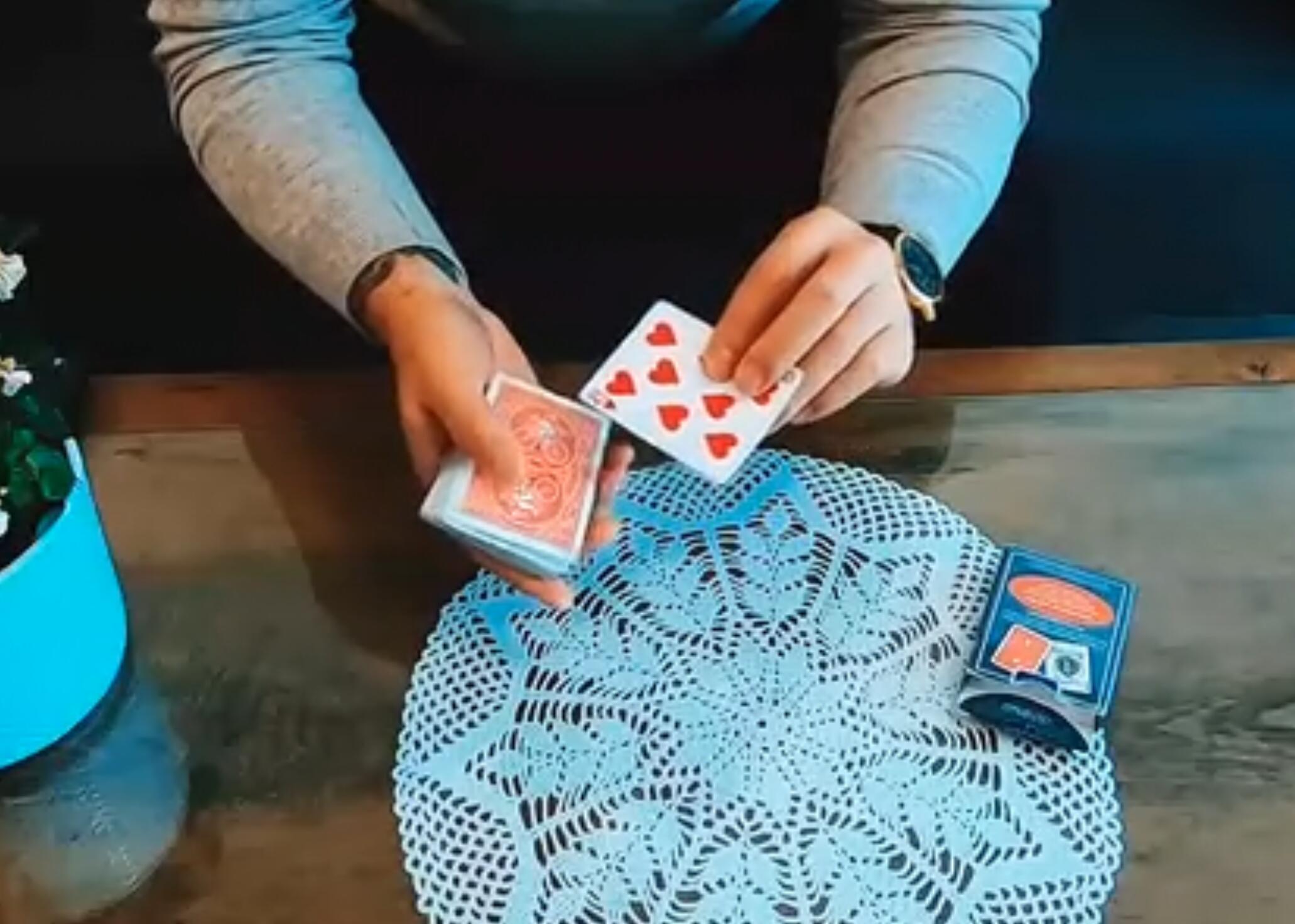 Ollie Mealing - Gravitas (Think Nguyen)