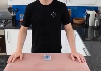 Ollie Mealing - Split