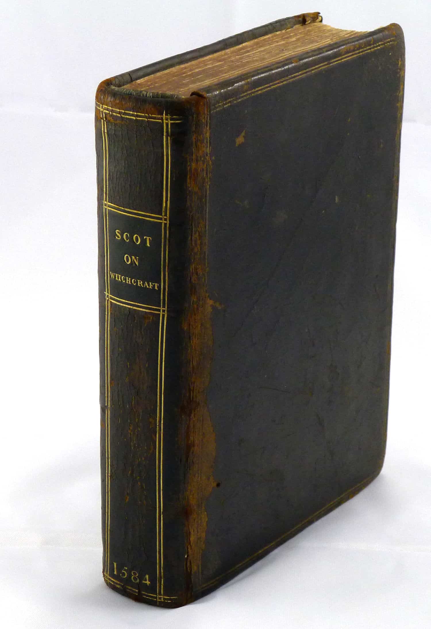 Reginald Scot - The Discoverie of Witchcraft 1st edition