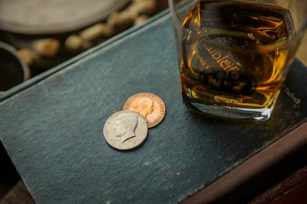 (image for) Artisan Coin - Magnetic Scotch & Soda