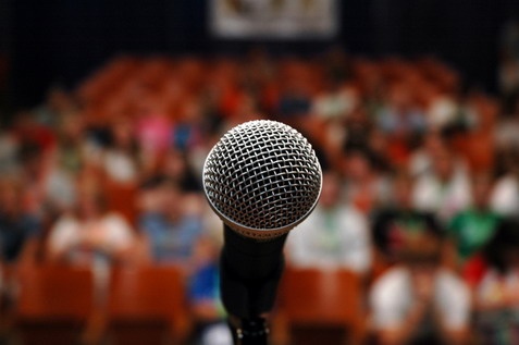 (image for) Jonathan Royle - Public Speaking - (How To Give Presentations That Gain Standing Ovations)
