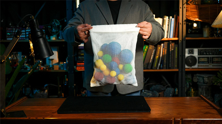 (image for) Conan Liu & Royce Luo - 5-Way Ultimate Force Bag