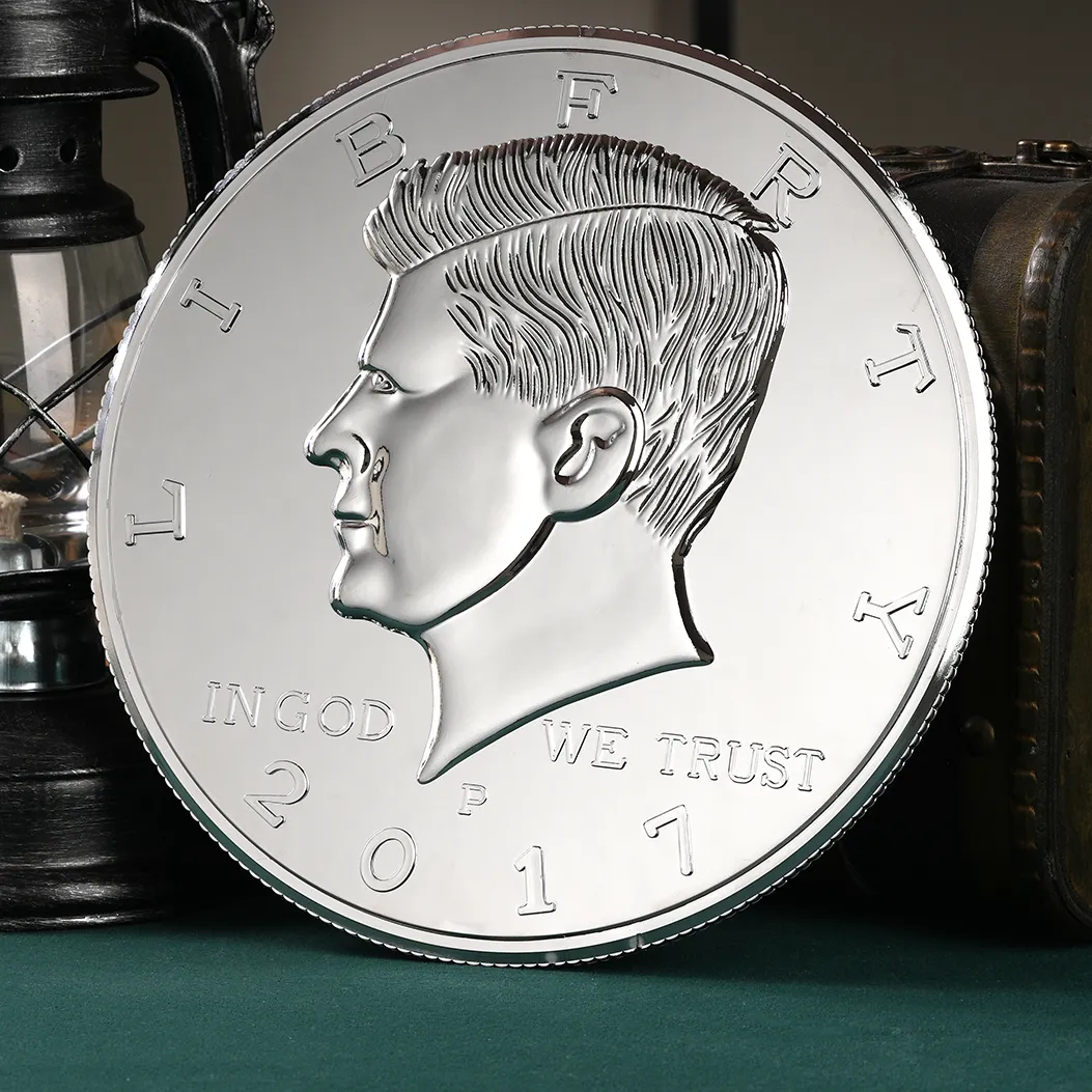 N2G - Mega Detachable Half Dollar Coin